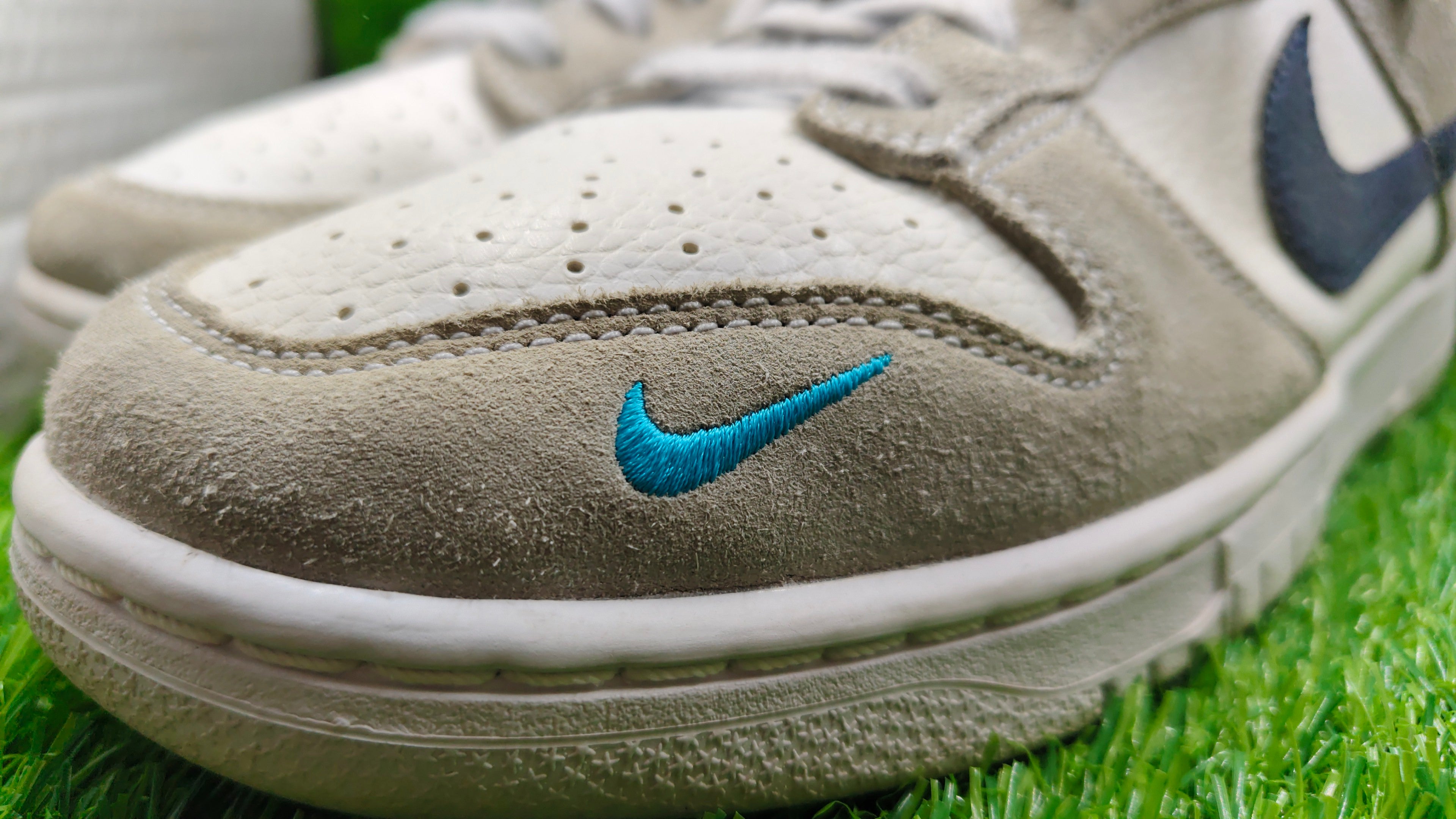 NIKE DUNK LOW SNEAKER