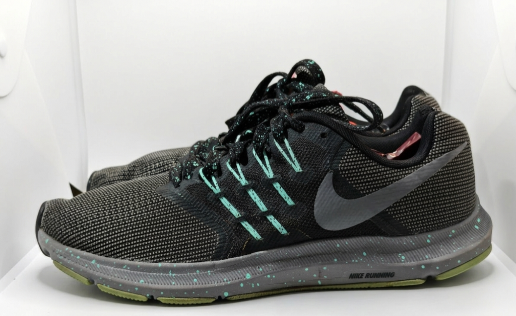 NIKE AIR ZOOM WINFLO 6