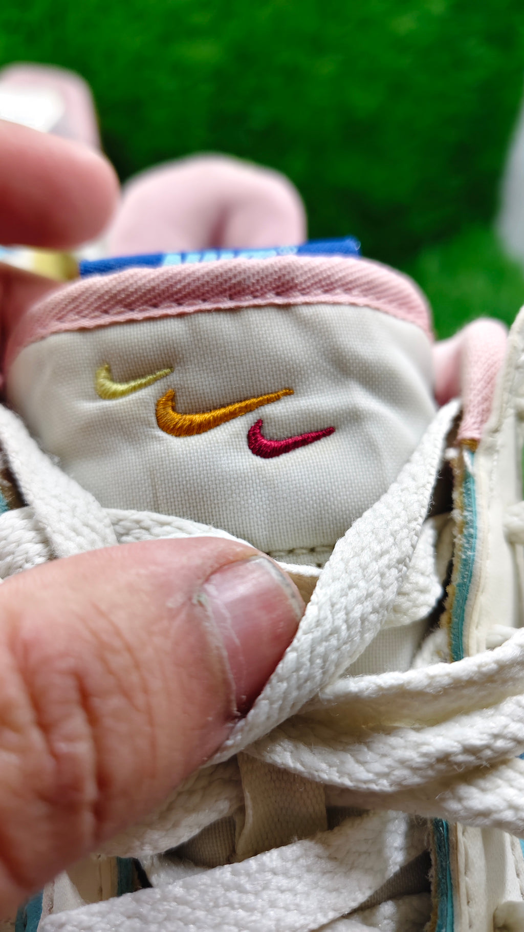 NIKE AIR FORCE 1 FONTANKA