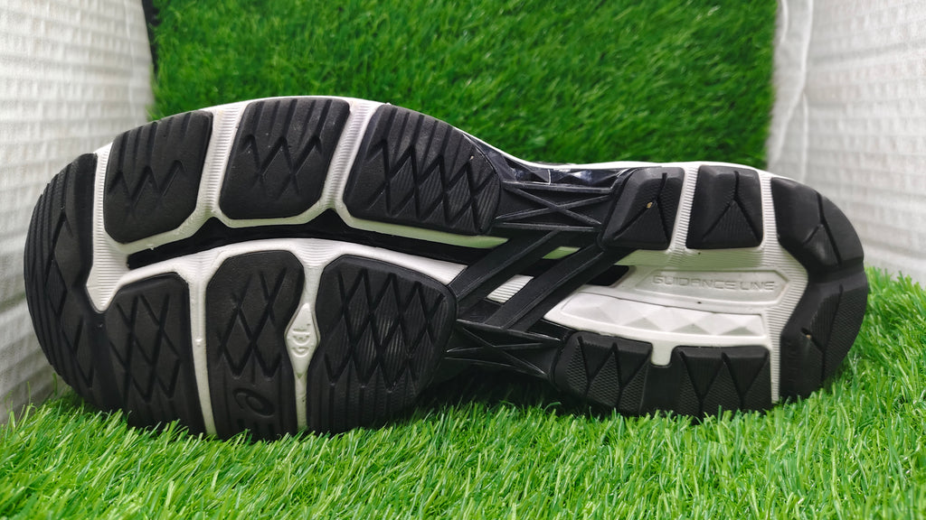 ASICS Men’s GEL-Kayano 22