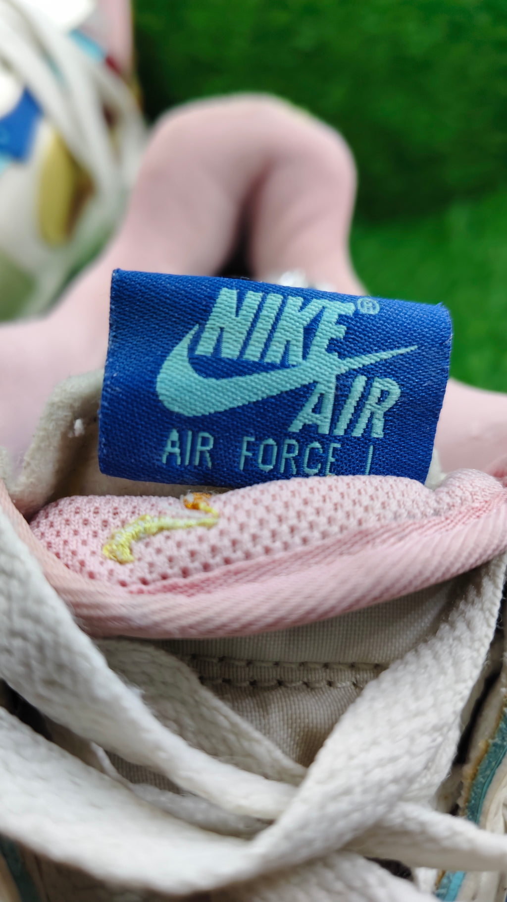 NIKE AIR FORCE 1 FONTANKA