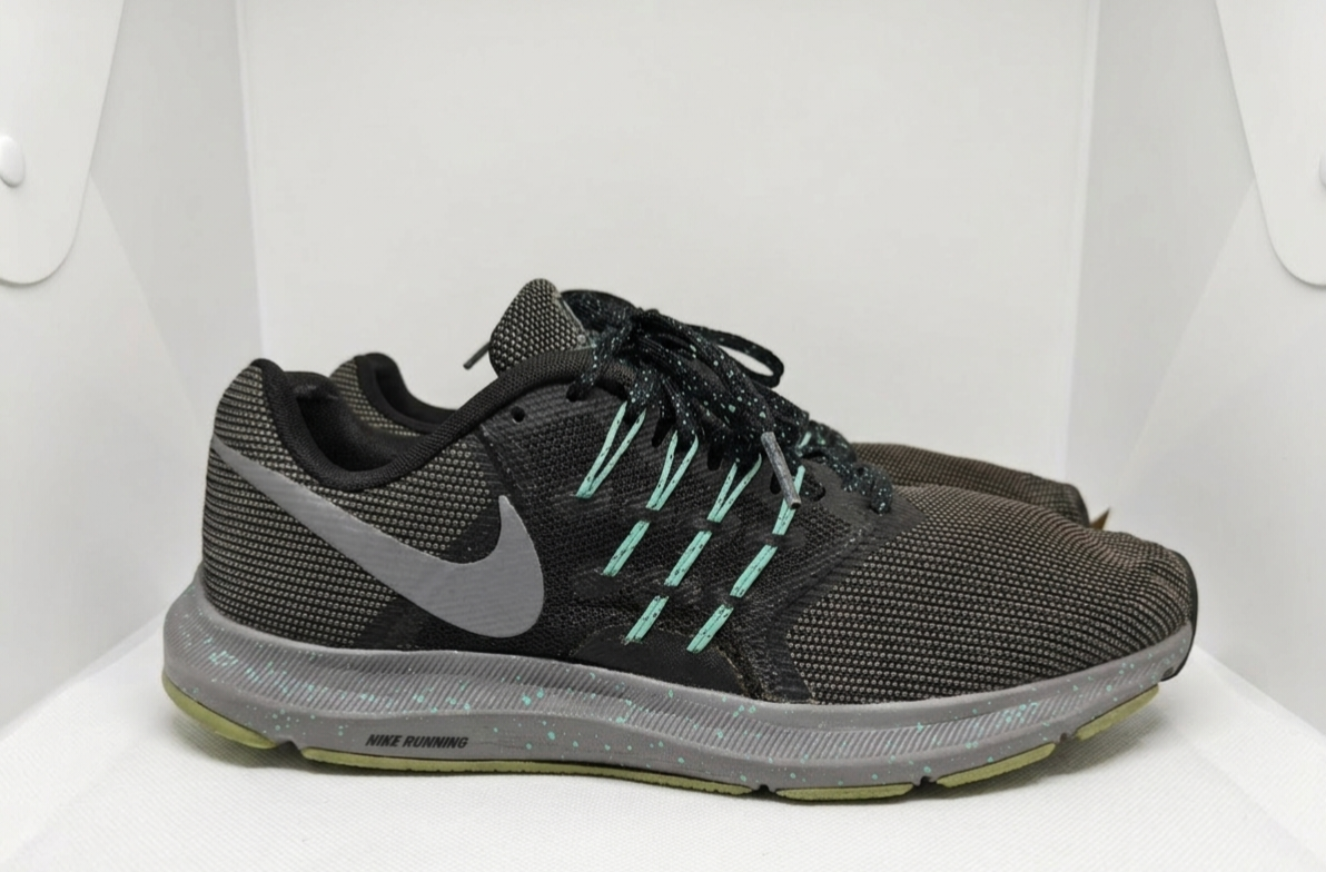 NIKE AIR ZOOM WINFLO 6